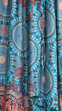női, divat, nadrág, fekete, fehér, kék, pink, rózsaszín, lila, mandala, mintás, bordűr, trend, kényelmes, bő, szellős, viszkóz, egyedi, extravagáns, különleges, bohém, Thaiföld