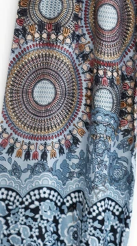 női, divat, szürke, kék, drapp, bézs, mandala, mintás, bő, viszkóz, nadrág, színes, trend, kényelmes, szellős, egyedi, extravagáns, különleges, bohém, jázmin, Thaiföld, nagy méret, extra méretezés, plus size