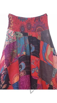női, aladdin, nadrág, bő, patchwork, mintás, színes, piros, fekete, lila, narancs, barna, kék, zöld, sárga, divat, ruházat, trend, Nepál