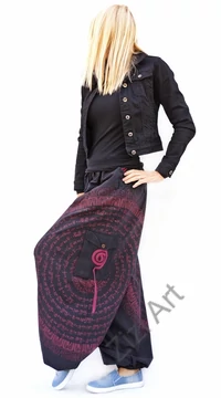 pamut, aladdin, nadrág, fekete, mályva, pink, bordó, kör, mandala, szanszkrit, szöveg, írás, divat, trend, bő, szárú, kényelmes, egyedi, extravagáns, Nepál