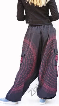 pamut, aladdin, nadrág, fekete, mályva, pink, bordó, kör, mandala, szanszkrit, szöveg, írás, divat, trend, bő, szárú, kényelmes, egyedi, extravagáns, Nepál