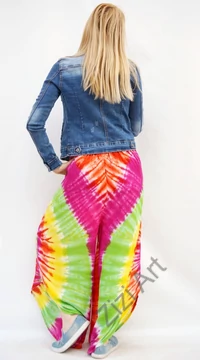 bőszárú, szoknya rátétes, élénk, színes, pink, zöld, sárga, szivárvány, viszkóz, nadrág, női divat, trend, bohém, elegáns, egyedi, különleges, szellős, kényelmes