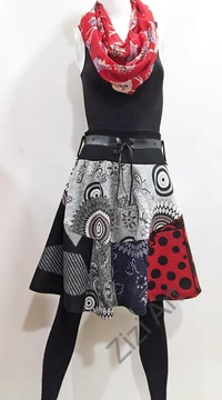 női, vastag, meleg, őszi, téli, térdszoknya, övvel, kék, piros, fekete, szürke, fehér, mandala, pötty, virág, patchwork, mintás, trend, divat, egyedi, bohém, extravagáns, egzotikus 