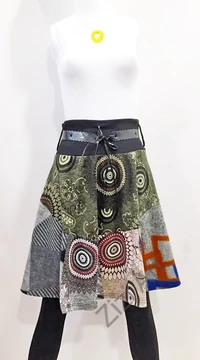 női, vastag, meleg, őszi, téli, térdszoknya, övvel, bordó, kék, zöld, szürke, piros, fekete, fehér, mandala, pötty, virág, patchwork, mintás, trend, divat, egyedi, bohém, extravagáns, egzotikus