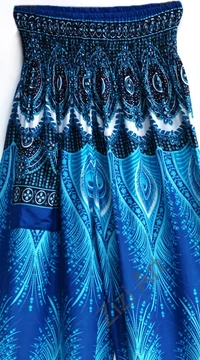 női, divat, bő, viszkóz, nadrág, pávatoll, mandala, színes, kék, égkék, mélykék, zöld, piros, türkiz, fehér, fekete, mintás, trend, kényelmes, szellős, egyedi, extravagáns, különleges, bohém, jázmin, Thaiföld, nagy méret, extra méretezés, plus size