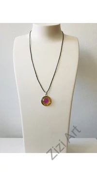 kerek, mandala, csipke-mandala,antiallergén, fém, nyaklánc, medál, sárga, lila, ezüst színű, női, kiegészítő, divat, trend, bohém, extravagáns, egyedi, egzotikus, domború