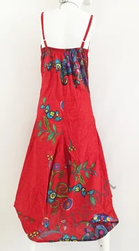 piros, színes, virágos, pamut, puffos, zsebes, hosszú, ruha, spagettipántos, nyár, egyedi, egzotikus, női, divat, trend, webshop