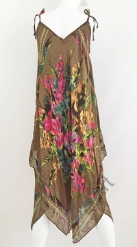 barna, pink, piros, fekete, hosszú, pamut, géz, ruha, török, bő, színes, virágos, spagettipántos, szellős, könnyű, különleges, női, divat, trend, webshop