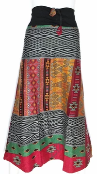színes, etno, mandala, mintás, hosszú, A-vonalú, pamut, szoknya, női, divat, trend, extravagáns, egyedi, bohém, piros, fekete, szürke, türkiz, kék, zöld, barna, fehér, bordó, mályva, bronz, lila, narancs
