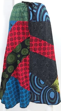 piros, fekete, kék, zöld, színes, patchwork, hosszú, midi, A-vonalú, pamut, szoknya, női, divat, trend, extravagáns, hippi, bohém