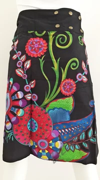női, térd, szoknya, fekete, fehér, kék, kiwi, zöld, piros, színes, virágos, csipke, mandala, kétoldalas, női, szoknya, trend, divat, egyedi, bohém, extravagáns, egzotikus, pamut, vászon, Nepál