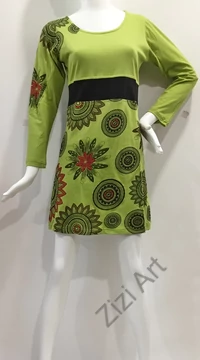 fekete, kiwi, piros, mandalás, színes, hosszú ujjú, ruha, tunika, pamut, Nepál, egzotikus, egyedi, vidám, élénk, különleges, női, divat, trend