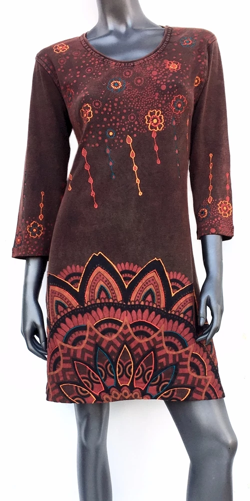 vastag, bordó, pamut, ruha, tunika, háromnegyedes, ujjú, virág, mandala, mintás, nepáli, egzotikus, egyedi, női, divat, bohém, trend