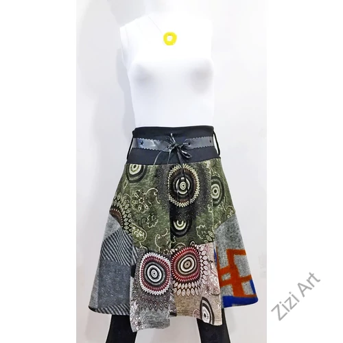 női, vastag, meleg, őszi, téli, térdszoknya, övvel, bordó, kék, zöld, szürke, piros, fekete, fehér, mandala, pötty, virág, patchwork, mintás, trend, divat, egyedi, bohém, extravagáns, egzotikus