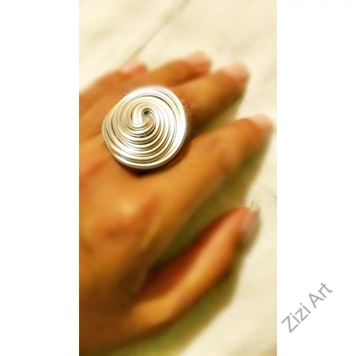 színes, ezüst, kék, bronz, barna, gyűrű, fém, alumínium, női, kiegészítő, csavart, divat, trend, bohém, extravagáns, egyedi, kézműves termék